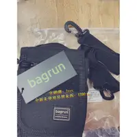 在飛比找蝦皮購物優惠-bagrun斜背包（絕對正品）歡迎驗貨