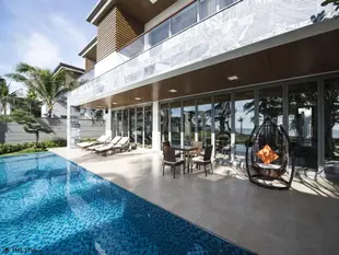 S-Ocean Villas K3 - Luxury Beachfront 8 Bedrooms