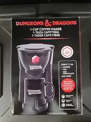 Dungeons & Dragons Single 1-Cup Coffee Maker with Mug, Wizards of the Coast NEW!