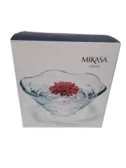 Mikasa Atlantic Crystal 11.5" Serving Bowl Clear glass Swirl Design 5093298 NIB