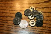 10 VINTAGE SHANK BUTTONS BLACK / BRONZE (106J