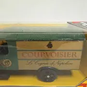 CORGI CLASSIC Courvoisier Cognac Delivery Truck 1926 Renault Van 1985