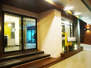 通曼尼公寓飯店Thong Manee Apartments