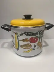 West Bend 5 QT Enamel Stockpot Cape Cod Crab Cooker Steamer Fryer Vintage NEW
