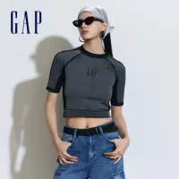 在飛比找momo購物網優惠-【GAP】女裝 Logo短版圓領短袖T恤-黑灰色(89000