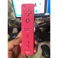 在飛比找蝦皮購物優惠-遊戲歐汀: 正版 任天堂Wii 粉紅色搖桿 需要原廠保護套要