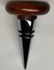Rounded Flat Top Mahogany Bottle Stopper