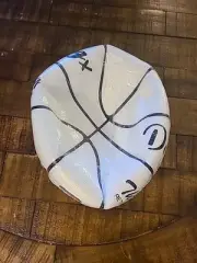 The King Indoor OutDoor Glow In The Dark Basketball Damengx Size 7