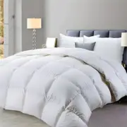 Bedding King All-Season Superior Bamboo Blend Cloud Quilt King