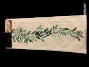 NEW Rachel Zoe Christmas Holiday Sparkly Green Holly Berries Table Runner 14x72