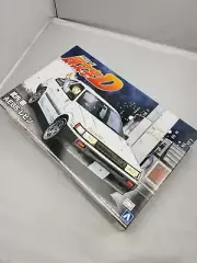 Aoshima 1/24 Initial D Itsuki Takeuchi's AE85 Toyota Levin Model Kit