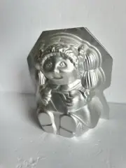 Vintage 1984 Cabbage Patch Kids Stand Up 3D Cake Pan Set by Wilton Never Used