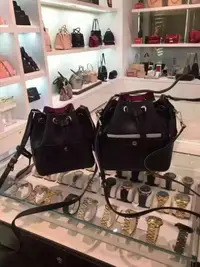 在飛比找旋轉拍賣優惠-【全新正貨私家珍藏】Michael kors Greenwi