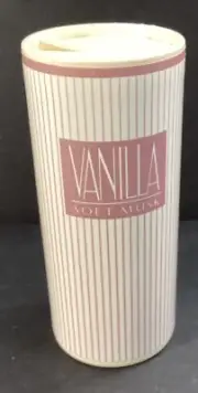 Avon Vanilla Soft Musk Tantalizing Body Powder Talc 2.6 Oz New Sealed 1999