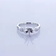 Platinum Baguette Diamond Setting