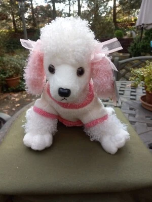 VINTAGE AURORA PRECIOUS PRINCESS POODLE