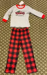 Kids NWT "PatPat" Christmas plaid 2 piece PJS. Size 4-5 Yrs.