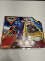 MONSTER JAM play Set Toy - El Toro Loco Big Air Challenge - New monster truck