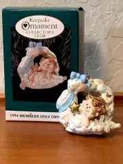 1994 Hallmark Ornament ON CLOUD NINE Angel Baby On Cloud CLUB Members Only NIB