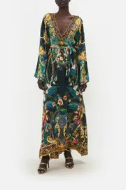 DEEP V KAFTAN WITH SLEEVE TABS FEARLESS FELIS