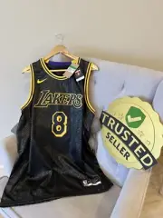 Black Mamba 8/24 Kobe Bryant Size XL Lakers Nba Swingman Jersey