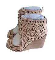 New Jeffrey Campbell Womens 8.5 Tan Rodillo Laser Cut Leather Wedge Boho Sandals
