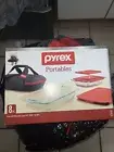 New Sealed Pyrex Portables 8 Piece Glass Bakeware Set w/ Hot & Cold Carrier Case