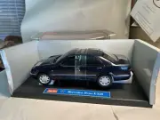 Sun Star 1/18 Scale Mercedes Benz E320 Car New in Box