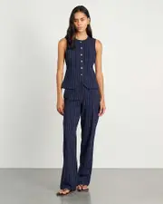 [Jag] Jag Women's Gia Pinstripe Vest In Navy/white Size 14 14 Navy