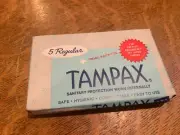 Vintage 1960s Tampax Tampons Trial Package - 5 Regular Tampons Box - Prop 2