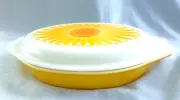 Vintage PYREX Daisy Sunflower 1-1/2 QT Oval Divided Casserole Baking Dish w Lid