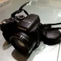 在飛比找蝦皮購物優惠-富士Fujifilm S2000HD 15倍數位相機