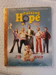 RARE SEALED 2012 RAISING HOPE EMMY FYC DVD SCREENER CLORIS LEACHMAN Lucas NEFF