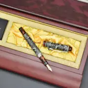 Fuliwen 806 14K Gold Nib Eight Running Horses Fountain Pen M Point Celluloid Cap