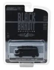 1/64 GREENLIGHT BLACK BANDIT 18 1974 Volkswagen Type 2 Panel Van