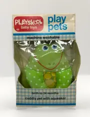 Playskool 1978 Vintage Play Pets Frog Baby Toy w/ Squeaker ~ Original box READ