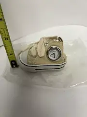 NEW Vintage Mini Canvas Tennis shoe Clock watch New battery