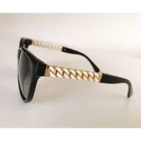 在飛比找蝦皮購物優惠-米蘭 超模款 精品風 琺瑯鎖鏈造型太陽眼鏡