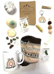 Women / Teen Gift Lot 12 PC* Socks Coffee Mug Gemstone Candle Bath Bee +++