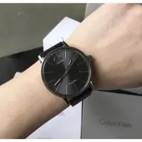 在飛比找蝦皮購物優惠-Calvin Klein 灰黑色錶盤 黑色皮革錶帶 石英 男