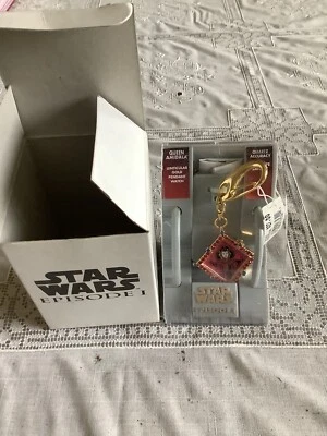 Star Wars Episode 1: Queen Amidala Lenticular Gold Pendant Watch