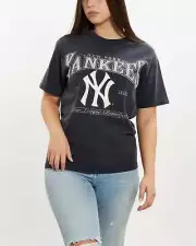 Vintage MLB New York Yankees Tee S