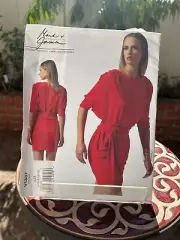 Vogue Ladies Dress and Belt Pattern 1337 Uncut Sizes 4-12