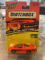 Matchbox Superfast Get in the Fast Lane Jaguar XJ-220 #31