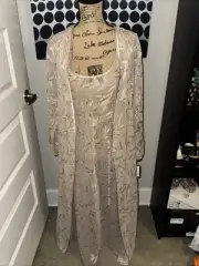 2 Piece Halston Full Length Tan Floral Nightgown & Robe Set New W/tags