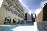 在飛比找雄獅旅遊優惠-聖馬克健身游泳池 SPA 飯店