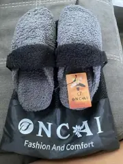 ONCAI Women’s-House-Slippers-Grey With Black Buckle Sz7