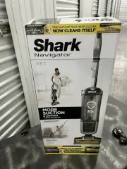 Shark Navigator Pet Pro Upright Vacuum 3Xl Model ZU62