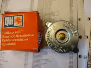 NEW RADIATOR CAP - FITS: OPEL MONZA & VAUXHALL CARLTON & ROYALE (1978-86)