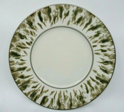 JAUNE DE CHROME CREAM SCALE PLATINUM DINNER PLATE - 10 1/2" 1410C